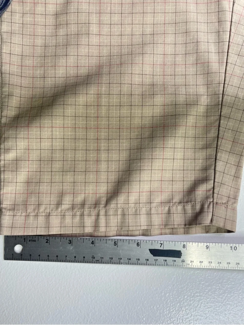 Vintage KR3W Laredo Tan Grid Plaid Skateboard Shorts Y2K Graffiti Lining Size 32